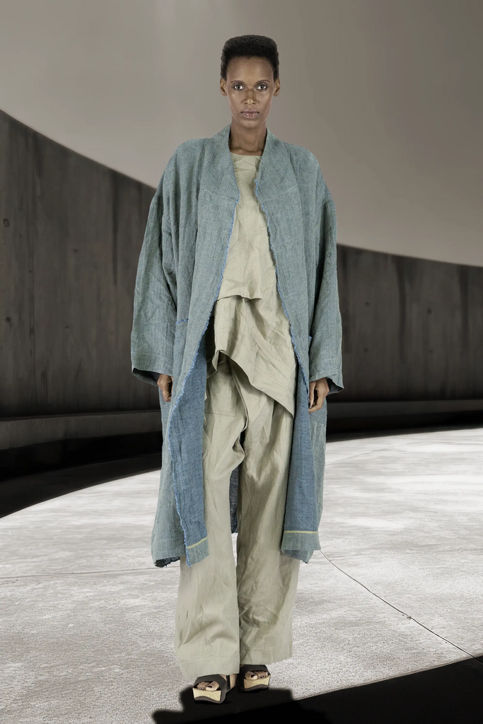 KAYIKO – Avantgarde Designer Mode aus Wien, Österreich – Avant-Garde Designer Fashion from Vienna, Austria